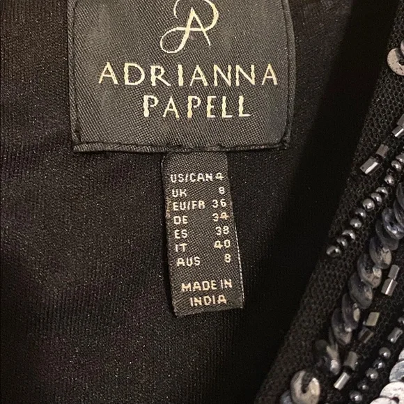 Adrianna Papell beaded Gown🖤 - Picture 2 of 5